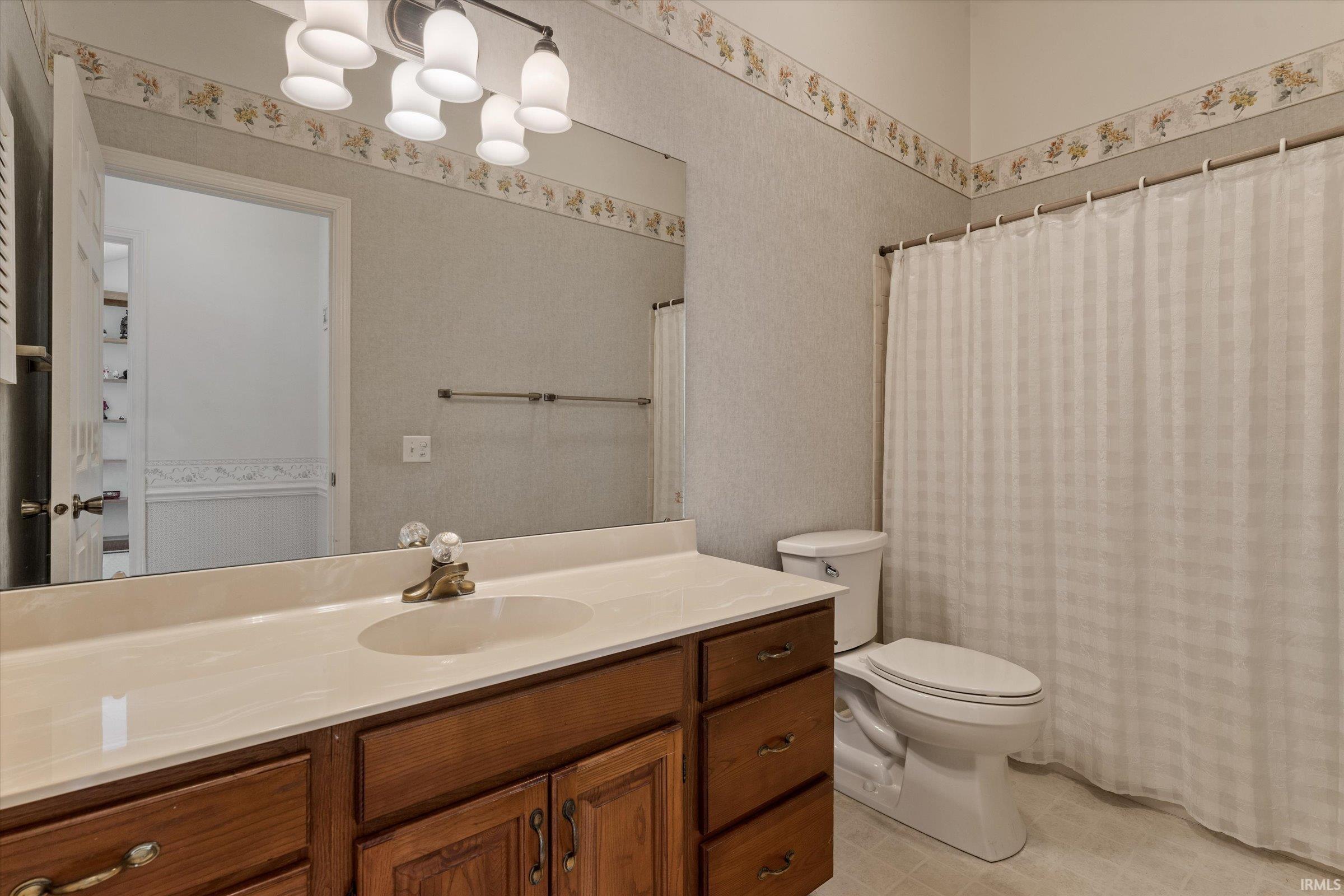 6094 Lansdown Court South Bend, IN 46614 - Photo 21 of 25