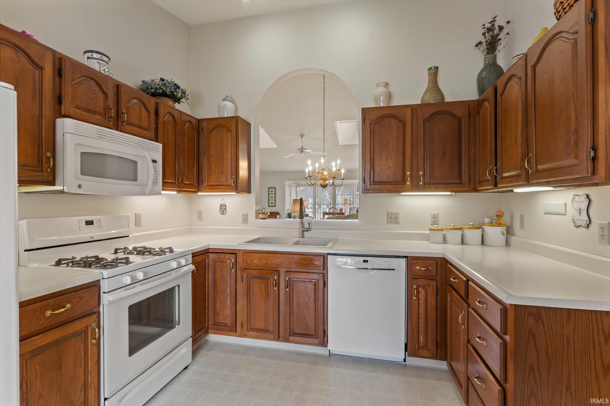 6094 Lansdown Court South Bend, IN 46614 - Photo 10 of 25