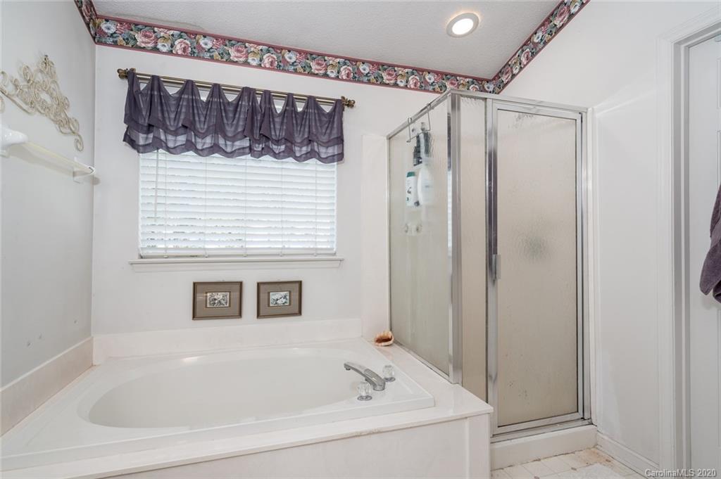 11427 Coreopsis Road Charlotte, NC 28213 - Photo 21 of 30 Gallery Image 21