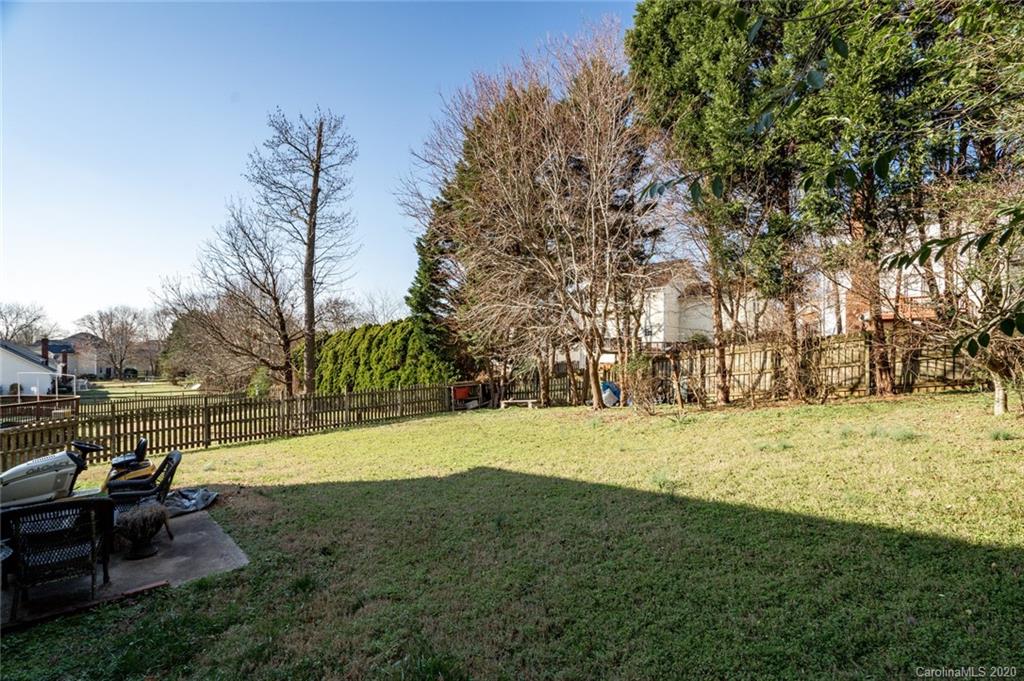 11427 Coreopsis Road Charlotte, NC 28213 - Photo 28 of 30 Gallery Image 28