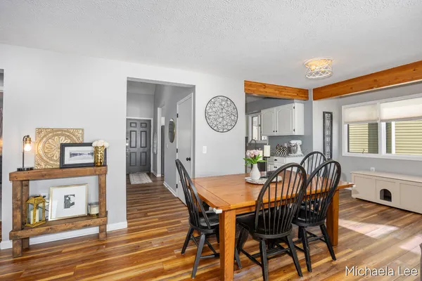 $289,900 | 125 Wa Wee Nork Drive, Unit 305 1 C, Battle Creek, MI 49015