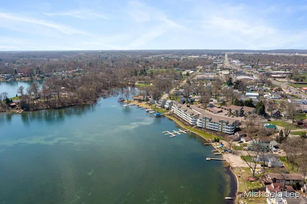 $289,900 | 125 Wa Wee Nork Drive, Unit 305 1 C, Battle Creek, MI 49015