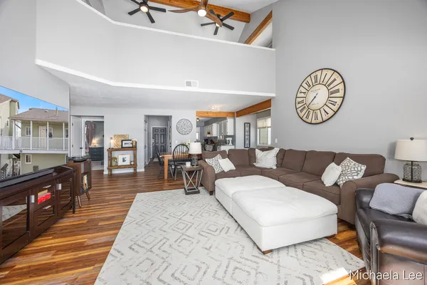 $289,900 | 125 Wa Wee Nork Drive, Unit 305 1 C, Battle Creek, MI 49015