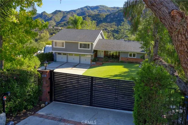 $2,300,000 | 29846 Triunfo Drive, Agoura Hills, CA 91301