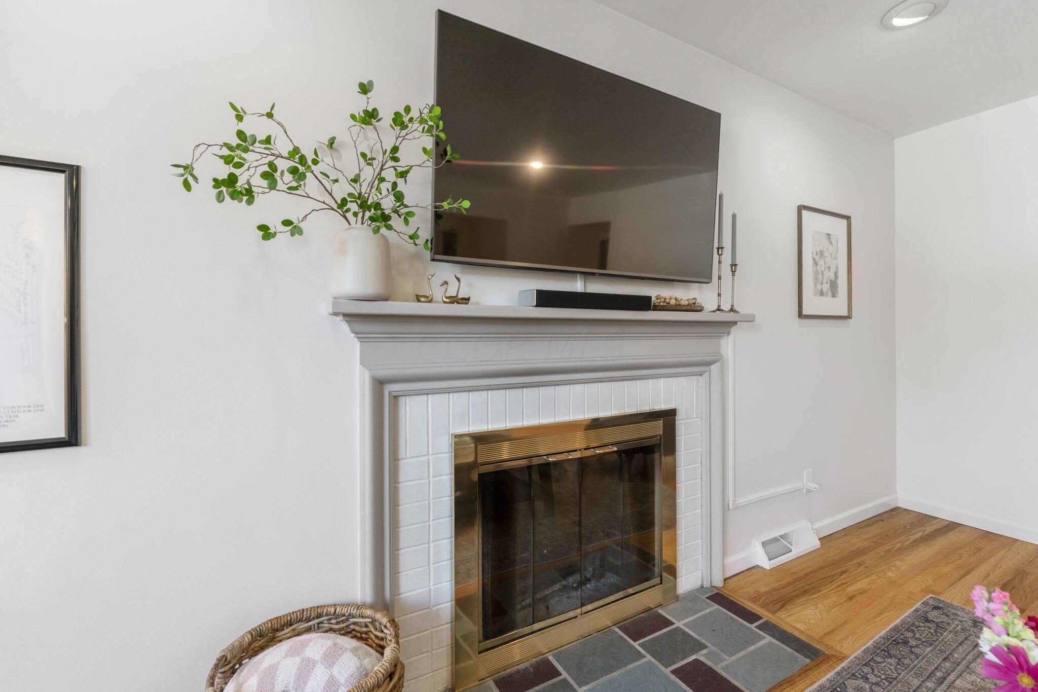 5328 Hedgewood Road Columbus, OH 43229 - Photo 5 of 36 Wood Burning Fireplace