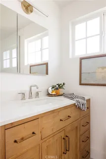 $2,475,000 | 275 Cecil Place, Costa Mesa, CA 92627