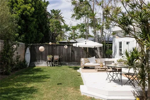 $2,475,000 | 275 Cecil Place, Costa Mesa, CA 92627
