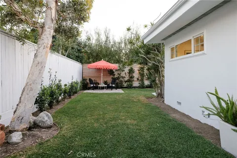 $2,475,000 | 275 Cecil Place, Costa Mesa, CA 92627