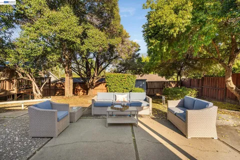$1,198,000 | 780 Quiet View Court, Walnut Creek, CA 94597