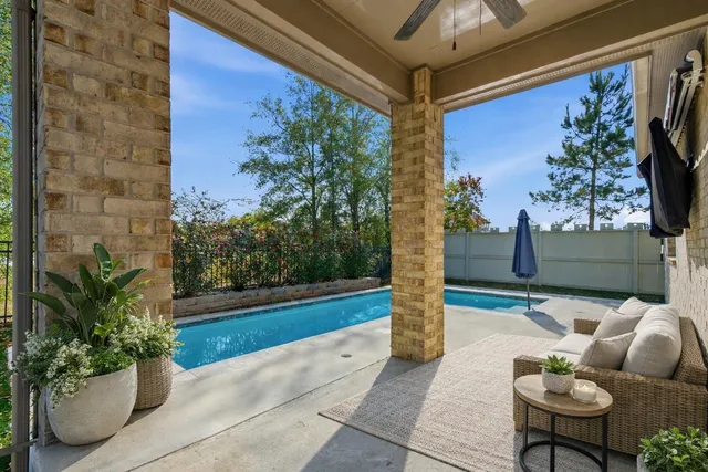 $370,000 | 17169 Upland Bent Court, Conroe, TX 77385