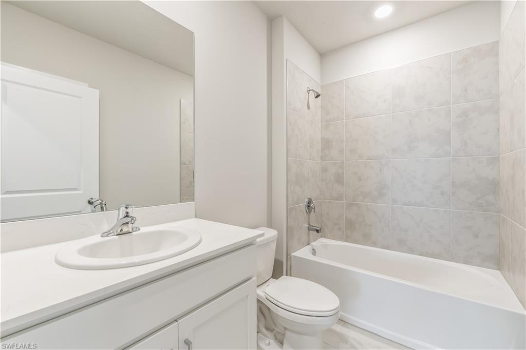 17722 Shade Tree Loop Punta Gorda, FL 33982 - Photo 16 of 46 MODEL