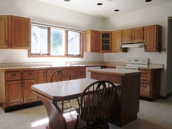 10 Tahanto Road, Unit 1 Worcester, MA 01602 - Photo 12 of 30