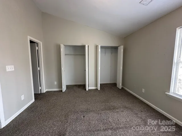 $1,570 | 6354 Windsor Gate Lane, Charlotte, NC 28215