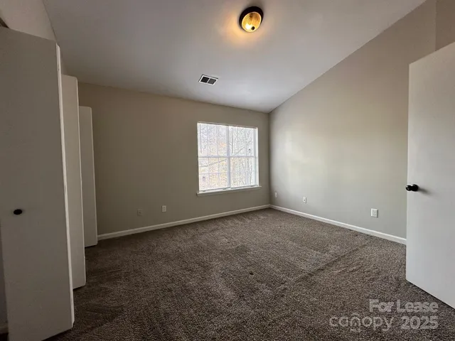 $1,570 | 6354 Windsor Gate Lane, Charlotte, NC 28215