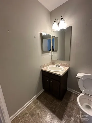 $1,570 | 6354 Windsor Gate Lane, Charlotte, NC 28215