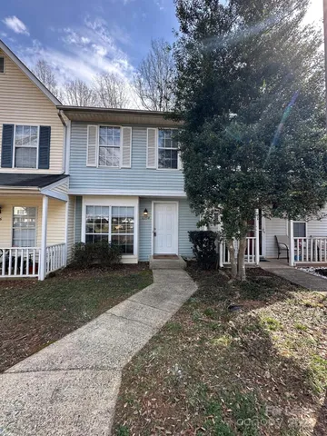 $1,570 | 6354 Windsor Gate Lane, Charlotte, NC 28215
