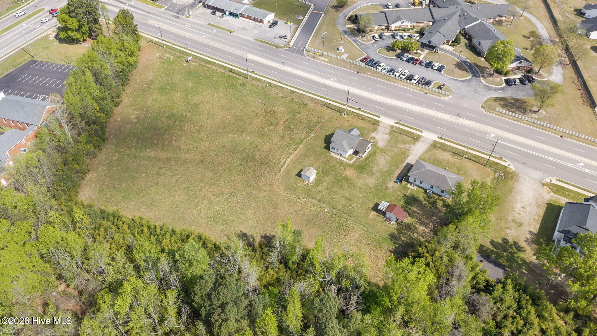 2445 Hunter Hill Road Rocky Mount, NC 27804 - Photo 5 of 10 5-web-or-mls-DJI_20260403110001_0021_D