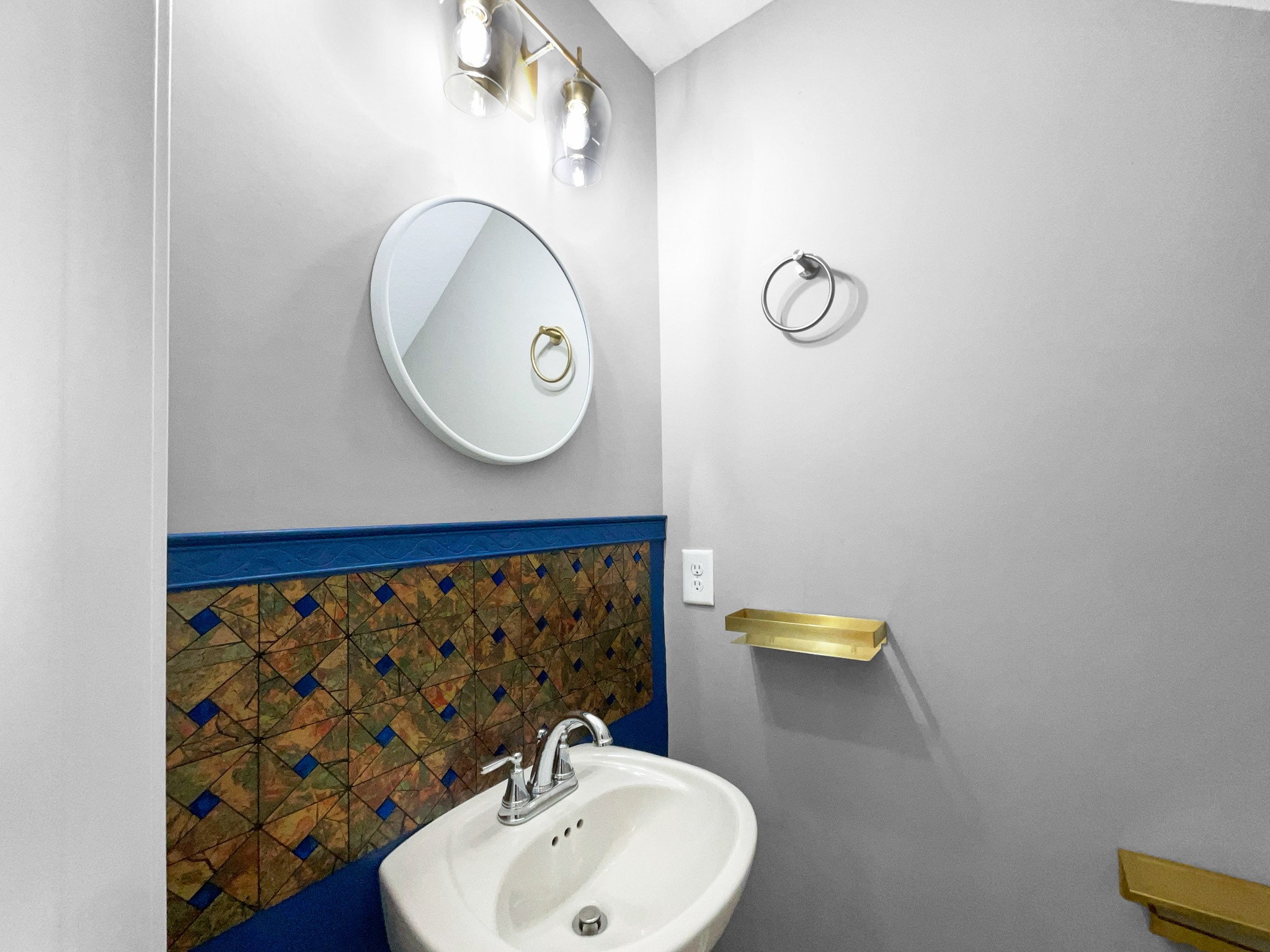 3529 Learning Lane Murfreesboro, TN 37128 - Photo 18 of 22 a bathroom with a sink mirror and vanity