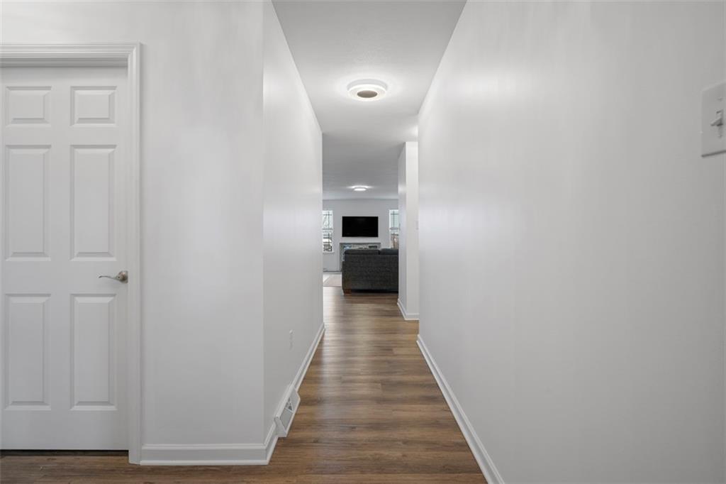 101 Northview Road Pittsburgh, PA 15237 - Photo 3 of 39 Gallery Image 3