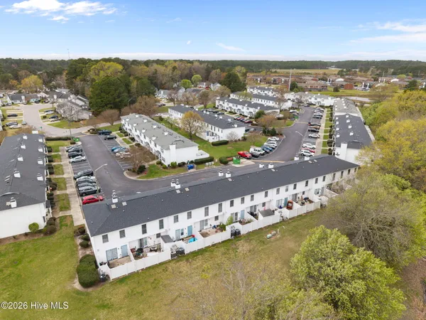 $114,900 | 1115 Grovemont Drive, Unit H1, Greenville, NC 27834