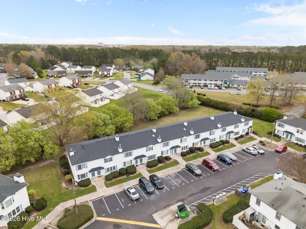 $114,900 | 1115 Grovemont Drive, Unit H1, Greenville, NC 27834