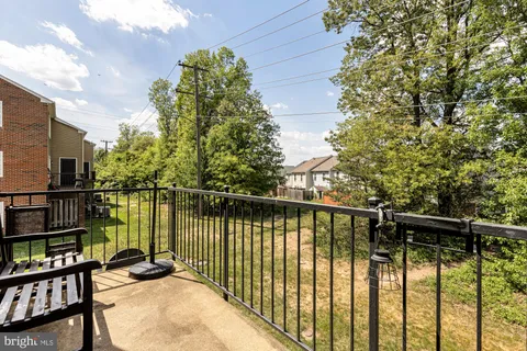 $420,000 | 1024 Brixton Court, Sterling, VA 20164