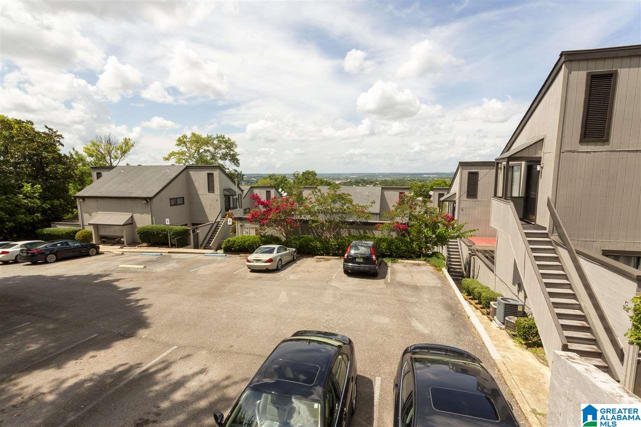 3350 Altamont Road South, Unit D20 Birmingham, AL 35205 - Photo 3 of 30