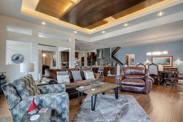 $834,900 | 5050 Prosperity Way South, Fargo, ND 58104