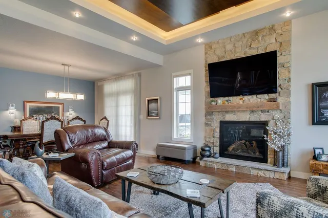 $834,900 | 5050 Prosperity Way South, Fargo, ND 58104