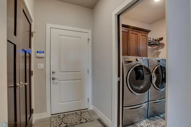 $834,900 | 5050 Prosperity Way South, Fargo, ND 58104