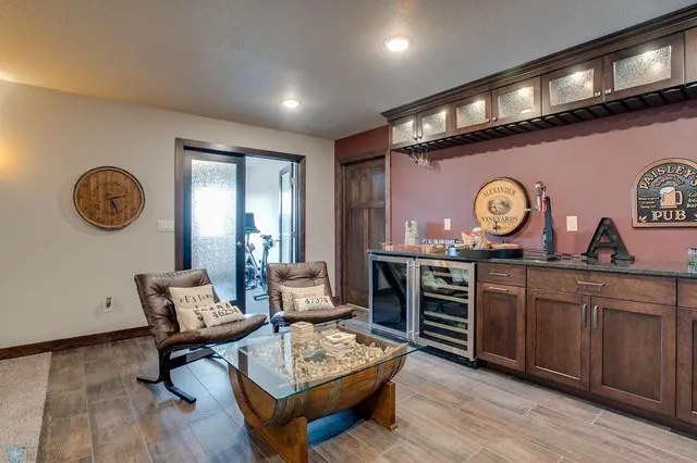 $834,900 | 5050 Prosperity Way South, Fargo, ND 58104