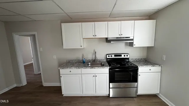 a view of livingroom with hardwood