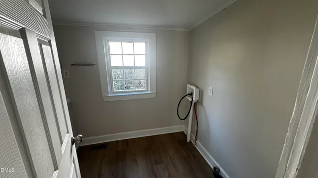 a view of a storage & utility room