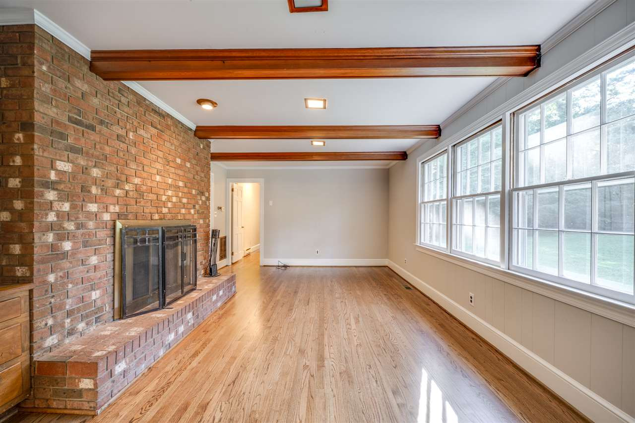 1205 Ivy Lane Raleigh, NC 27609 - Photo 11 of 21 Photo 11