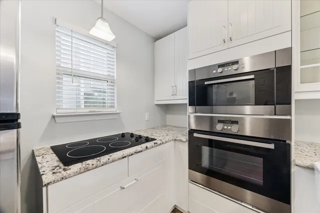 $179,000 | 424 15th Street, Unit 106, Galveston, TX 77550