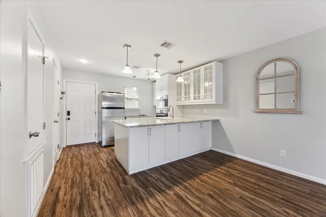 $179,000 | 424 15th Street, Unit 106, Galveston, TX 77550