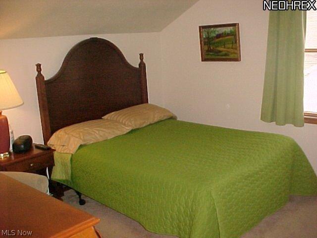 39284 Chestnut Ridge Road Elyria, OH 44035 - Photo 18 of 21 Second bedroom.