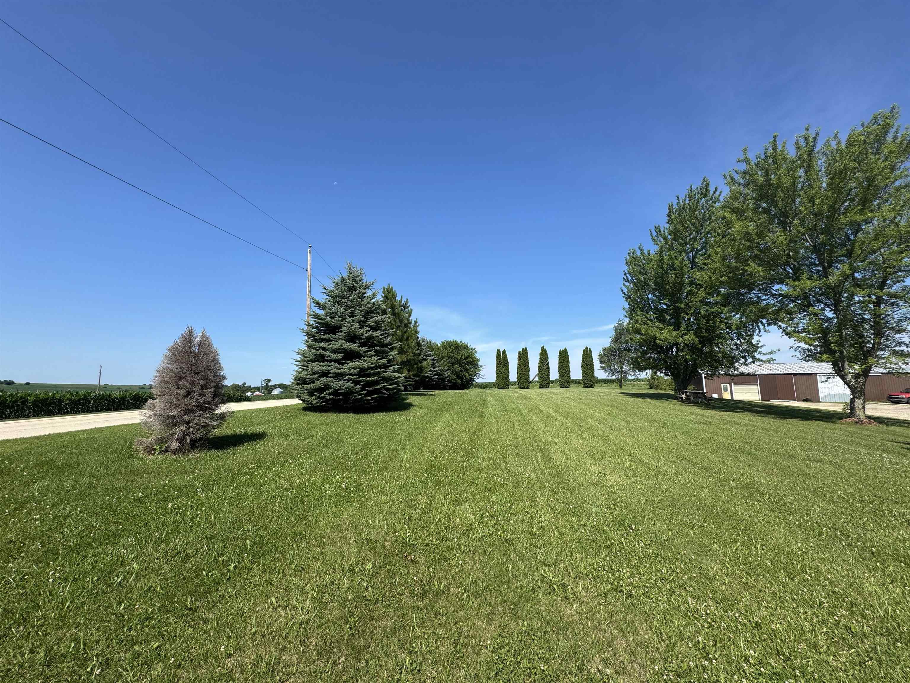 W2502 Preston Road Juda, WI 53550 - Photo 5 of 65