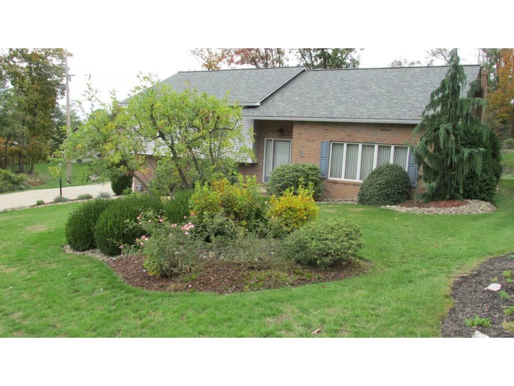 3255 Ridgeway Road Greensburg, PA 15601 - Photo 2 of 25 Gallery Image 2