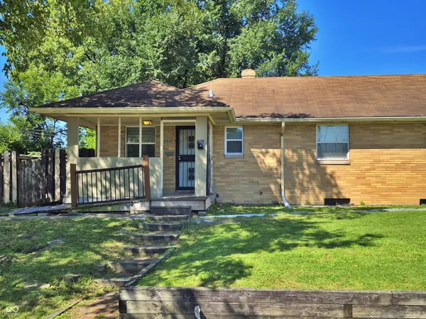$999 | 1450 North Campbell Avenue, Indianapolis, IN 46219