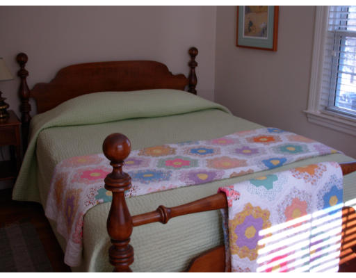 7 Glenburnie Road Boston, MA 02132 - Photo 17 of 25 Gallery Image 17