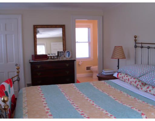 7 Glenburnie Road Boston, MA 02132 - Photo 19 of 25 Gallery Image 19