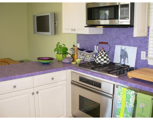 7 Glenburnie Road Boston, MA 02132 - Photo 5 of 25 Gallery Image 5