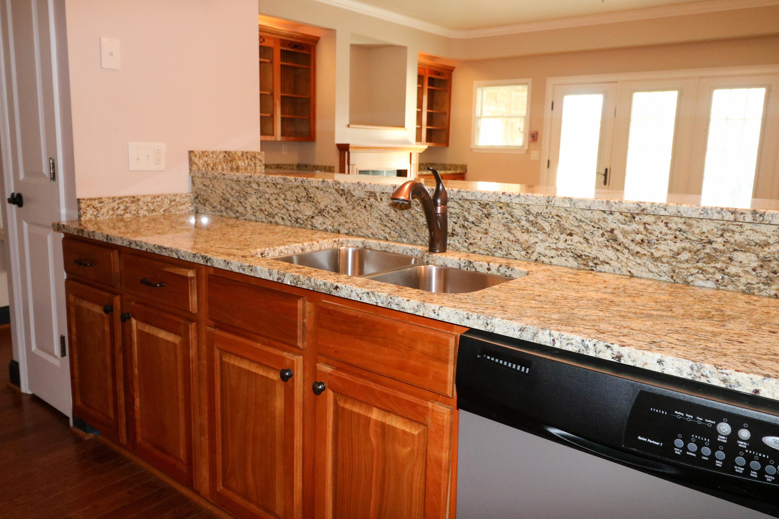 1235 New Lake Road, Unit 3 Spring City, TN 37381 - Photo 5 of 21 Kitchen