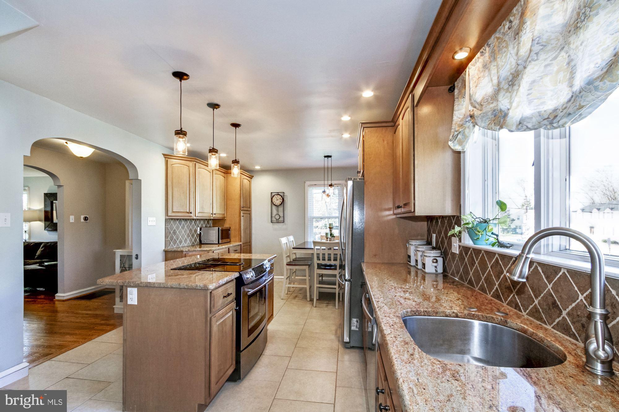 1324 Leedom Road Havertown, PA 19083 - Photo 13 of 36