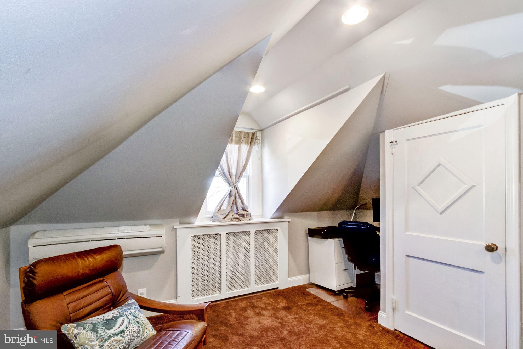 1324 Leedom Road Havertown, PA 19083 - Photo 23 of 36