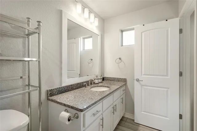 $2,200 | 217 Birch Oak Lane, Georgetown, TX 78628