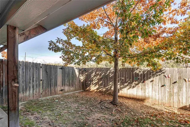 $2,200 | 217 Birch Oak Lane, Georgetown, TX 78628