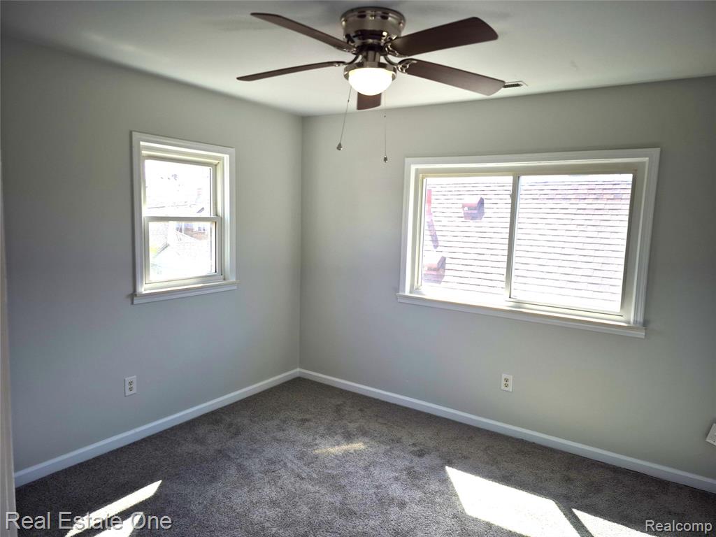 51 Elizabeth Street River Rouge, MI 48218 - Photo 31 of 33