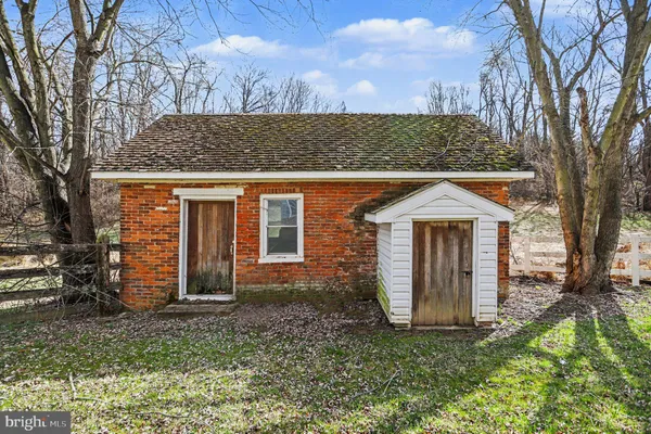 $400,000 | 10301 Mckinstry Mill Road, New Windsor, MD 21776